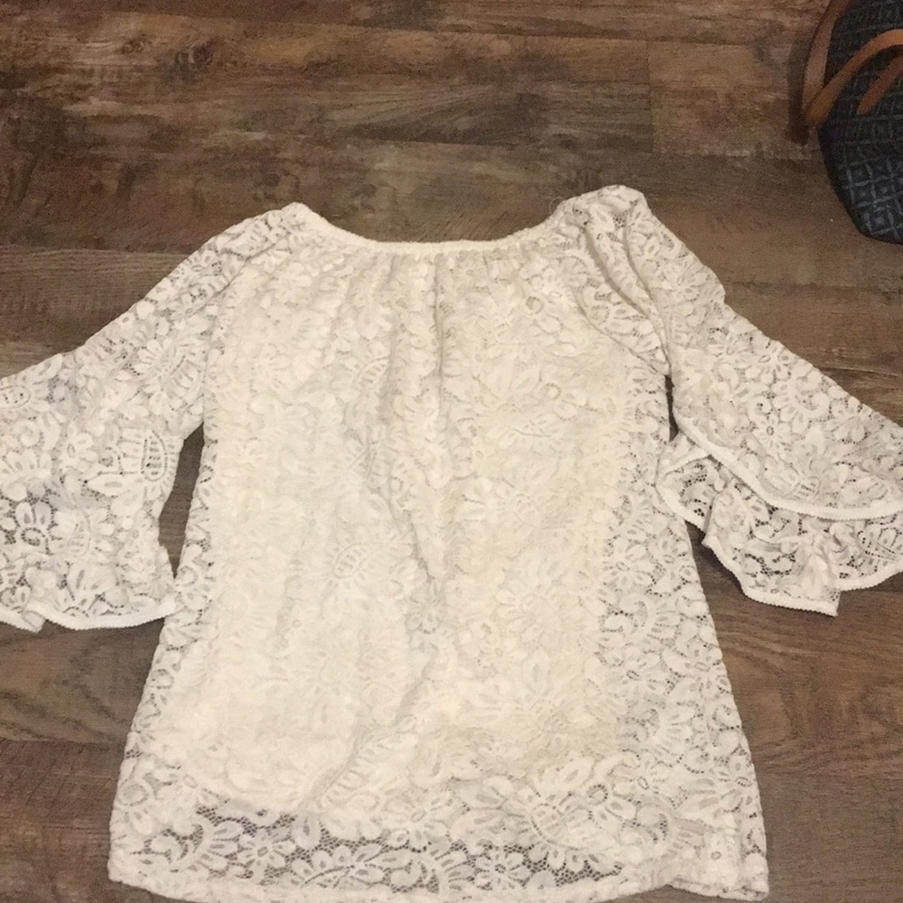 White laced long sleeve shirt